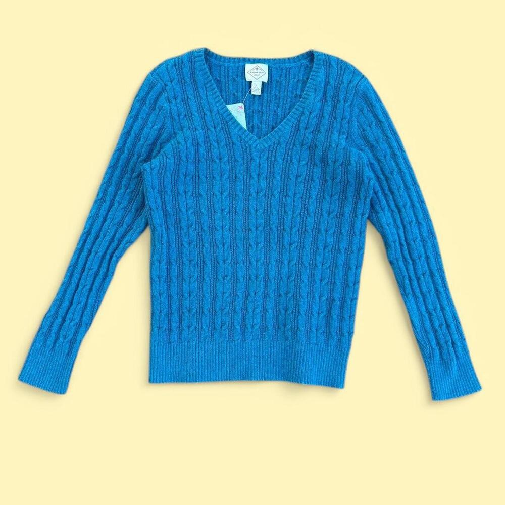 ST Johns Bay sweater